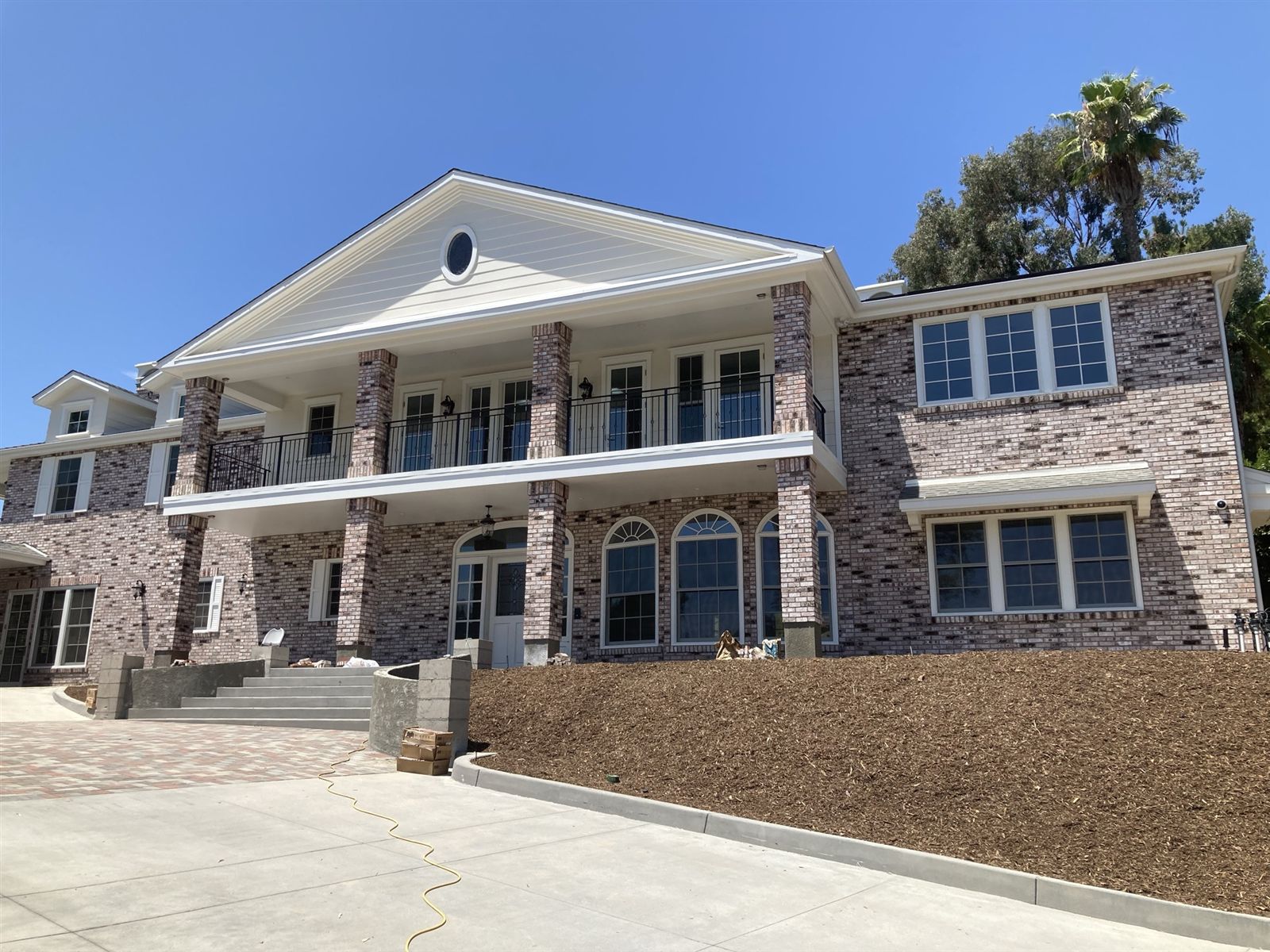 Custom brick estate by CMF Masonry